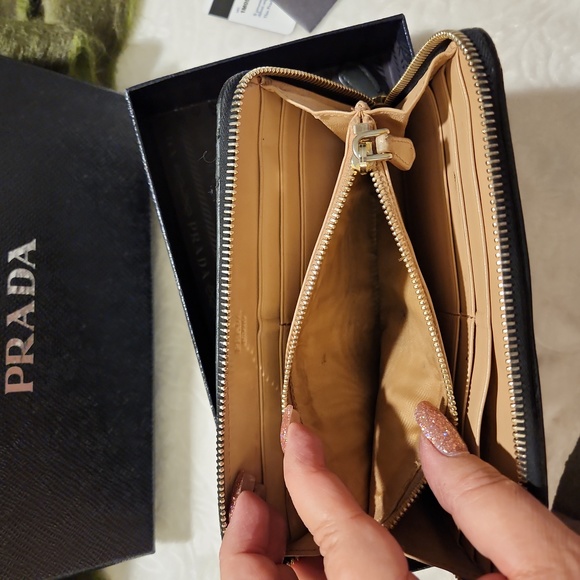 Prada Saffiano Fiocco Quilted leather Wallet with FULL INCLUSION - Picture 8 of 9